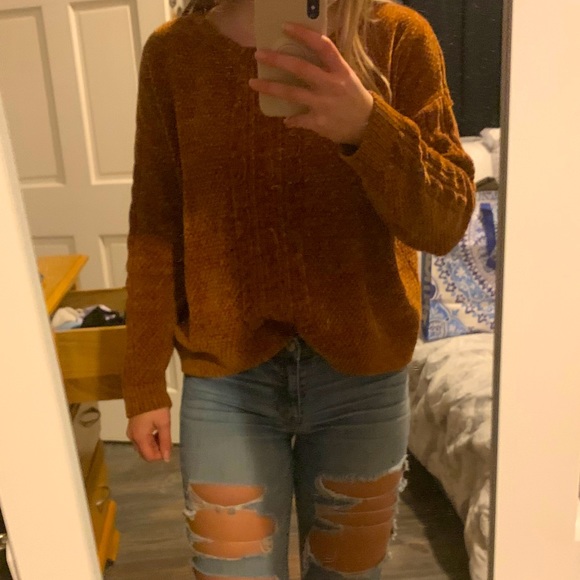 Sweater - Picture 3 of 3